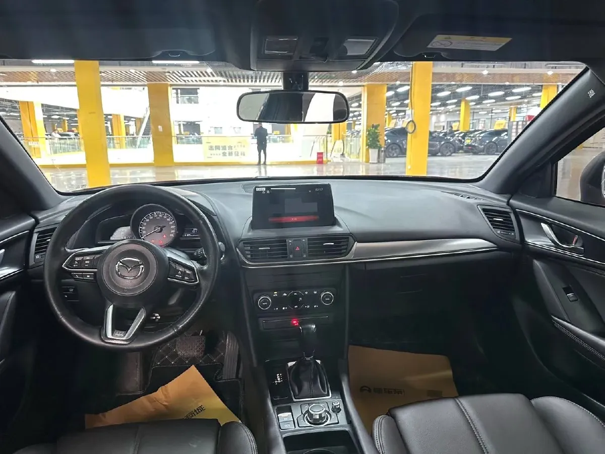 2021 Mazda CX-4 2.0L 158HP L4 6AT,autocango,china used car exporter,china ev exporter,chinese used car exporter,chinese used ev exporter