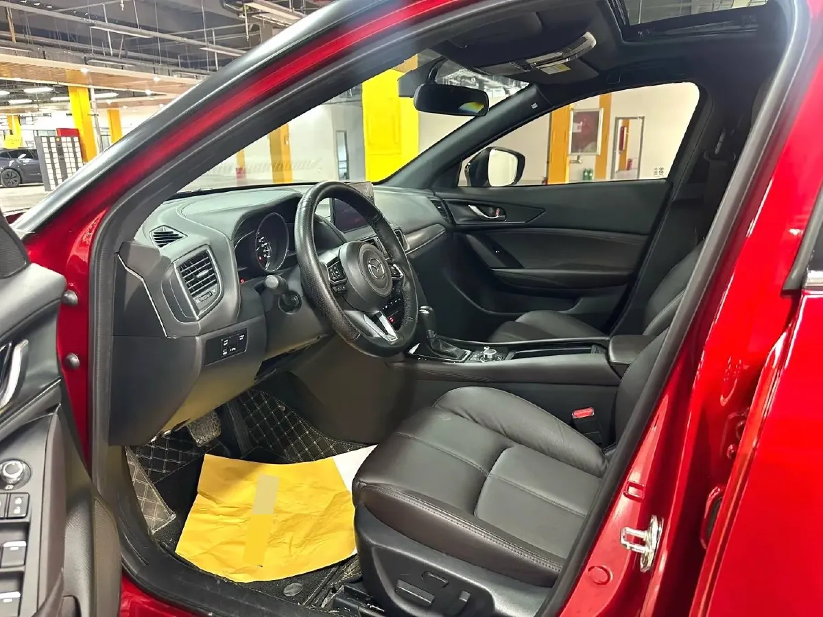 2021 Mazda CX-4 2.0L 158HP L4 6AT,autocango,china used car exporter,china ev exporter,chinese used car exporter,chinese used ev exporter