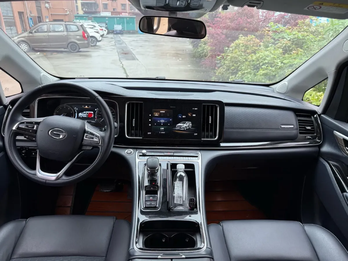 2023 GAC Trumpchi M8 2.0T 252HP L4 8AT,autocango,china used car exporter,china ev exporter,chinese used car exporter,chinese used ev exporter