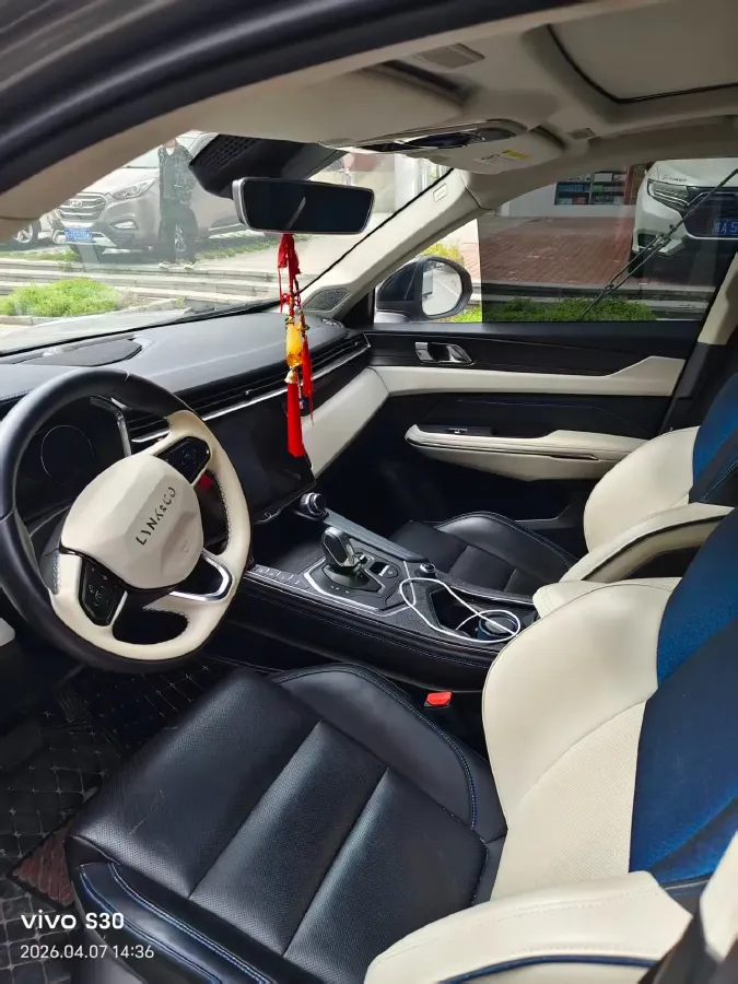 2021 LYNK&CO 01 2.0T 218HP L4 8AT,autocango,china used car exporter,china ev exporter,chinese used car exporter,chinese used ev exporter