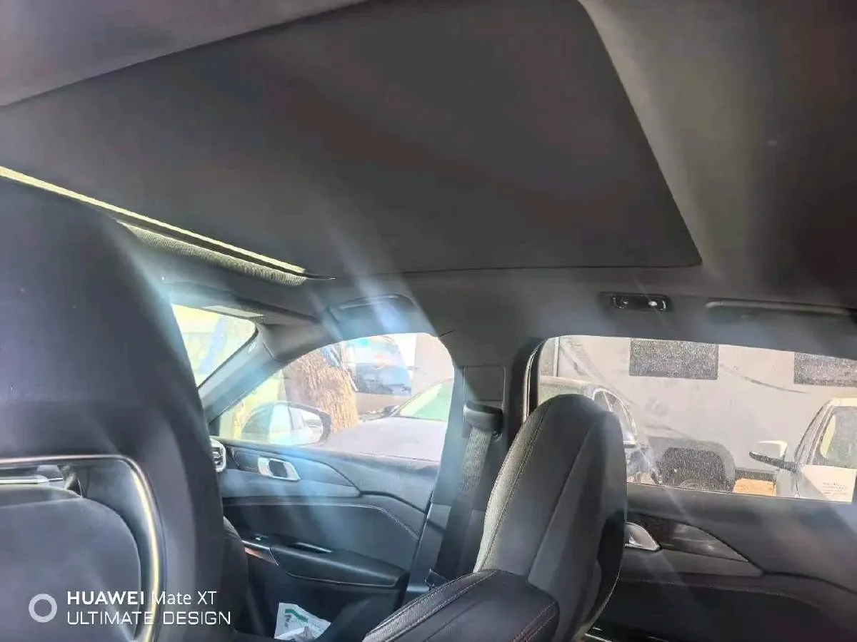 2019 Qoros 5 1.6T 197HP L4 7DCT,autocango,china used car exporter,china ev exporter,chinese used car exporter,chinese used ev exporter