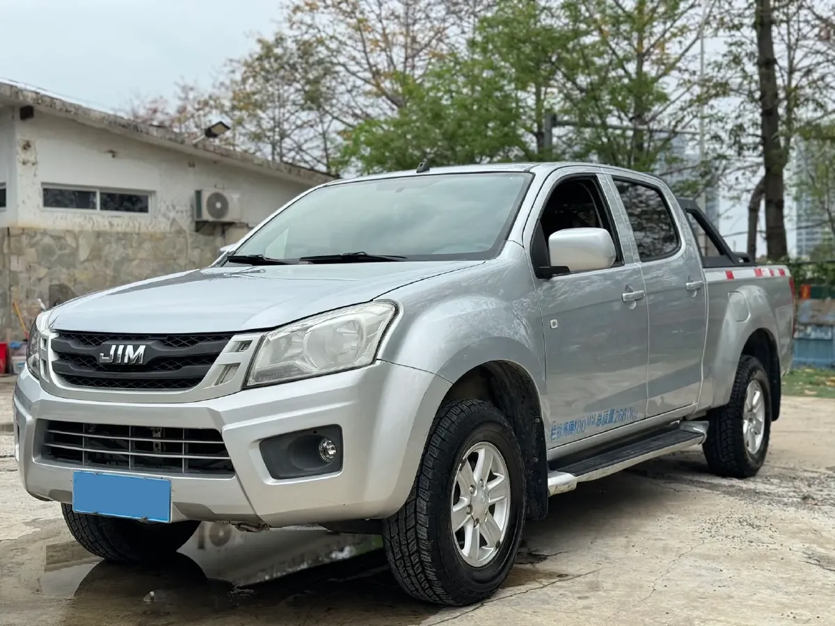 2018 Isuzu Taga 3.0T 131HP L4 5MT,autocango,china used car exporter,china ev exporter,chinese used car exporter,chinese used ev exporter