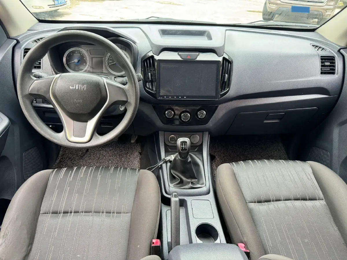 2018 Isuzu Taga 3.0T 131HP L4 5MT,autocango,china used car exporter,china ev exporter,chinese used car exporter,chinese used ev exporter