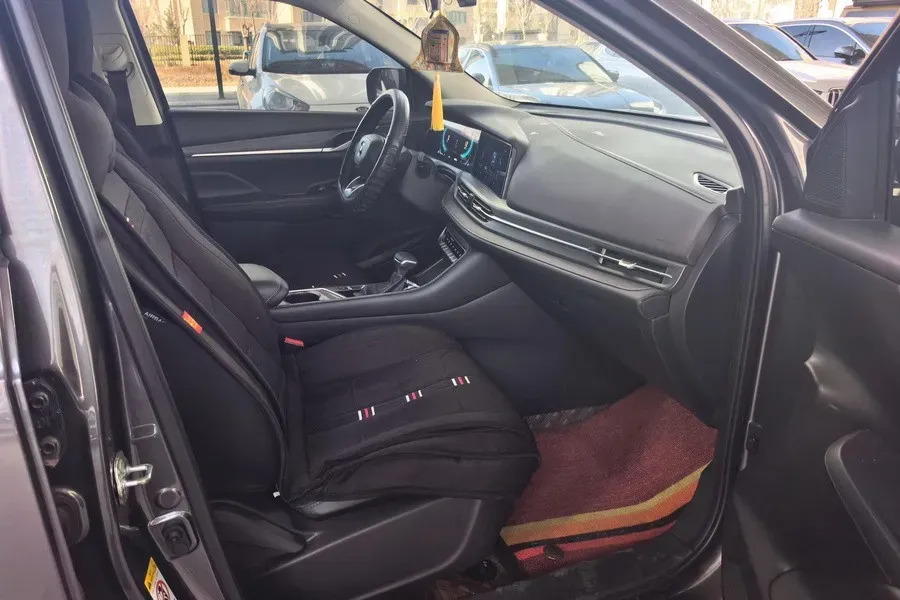 2021 ChangAn CS55 Plus 1.5T 180HP L4 7DCT,autocango,china used car exporter,china ev exporter,chinese used car exporter,chinese used ev exporter