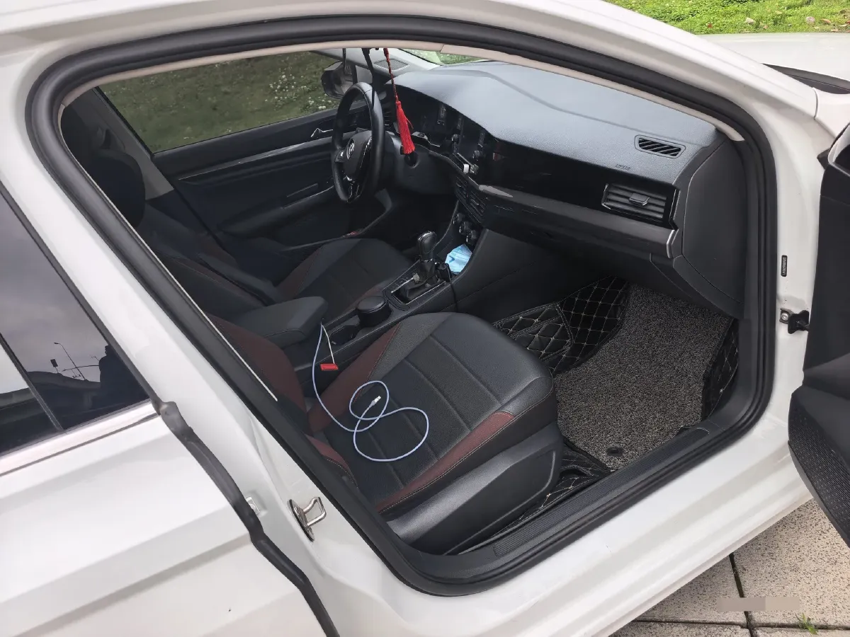 2019 Ford Focus 1.5T 184HP L3 8AT,autocango,china used car exporter,china ev exporter,chinese used car exporter,chinese used ev exporter