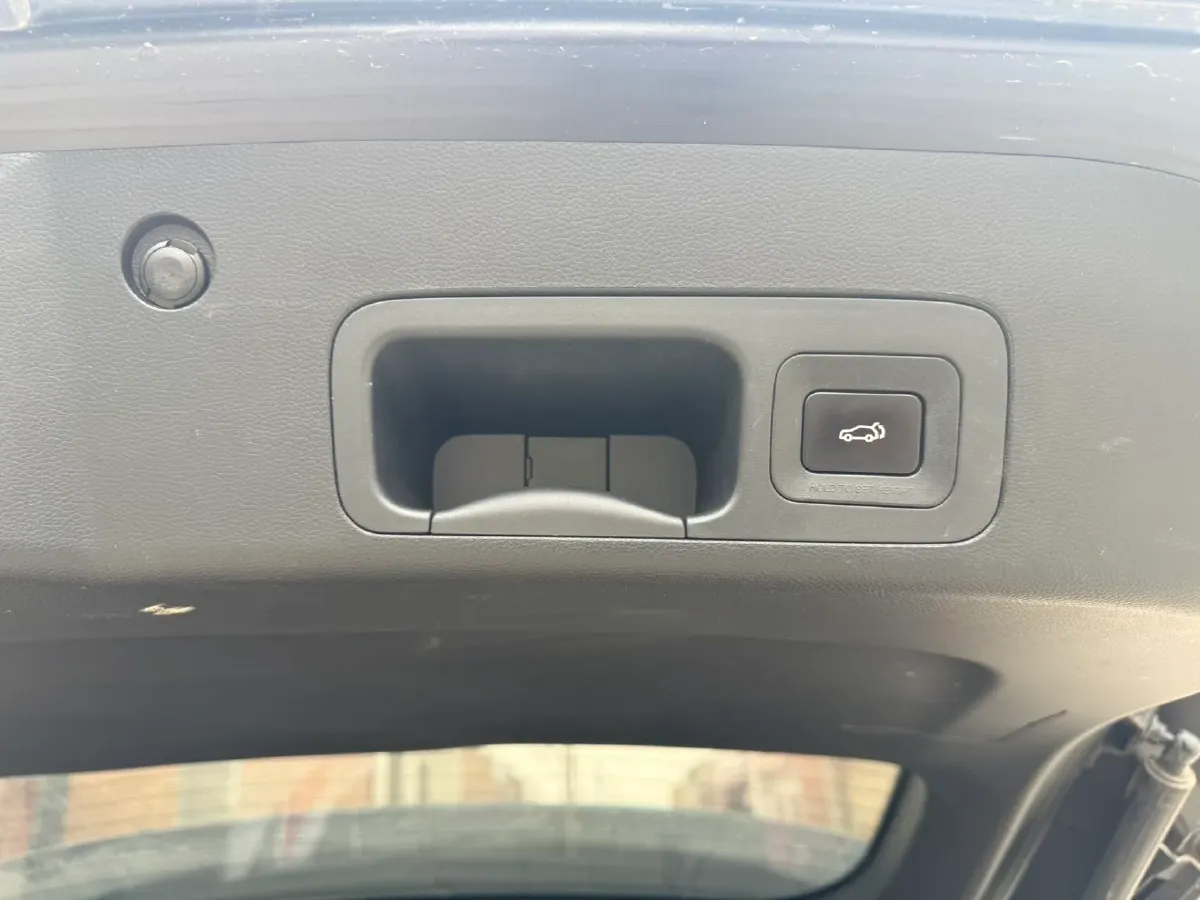 2021 GAC Trumpchi GS4 1.5T 169HP L4 6AT,autocango,china used car exporter,china ev exporter,chinese used car exporter,chinese used ev exporter