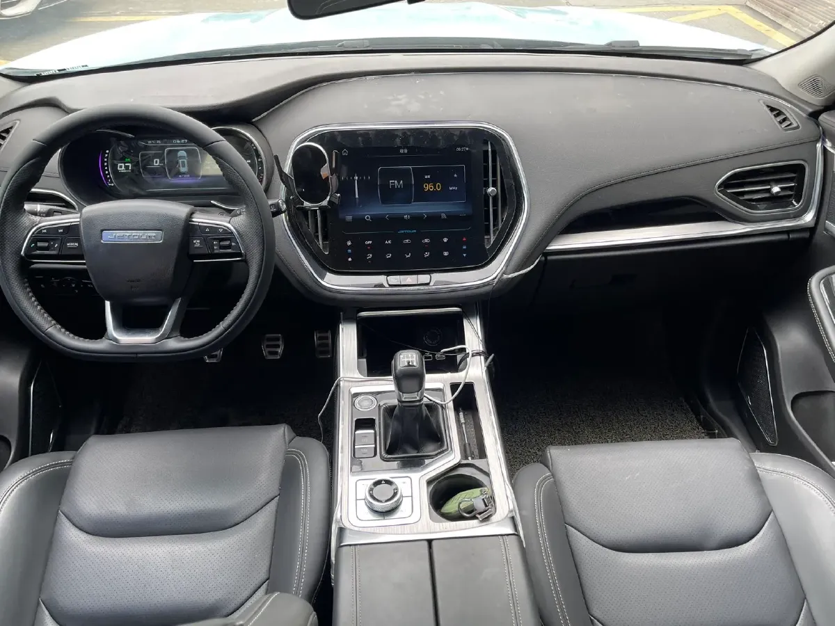 2020 Jetour X70 1.5T 156HP L4 6DCT,autocango,china used car exporter,china ev exporter,chinese used car exporter,chinese used ev exporter