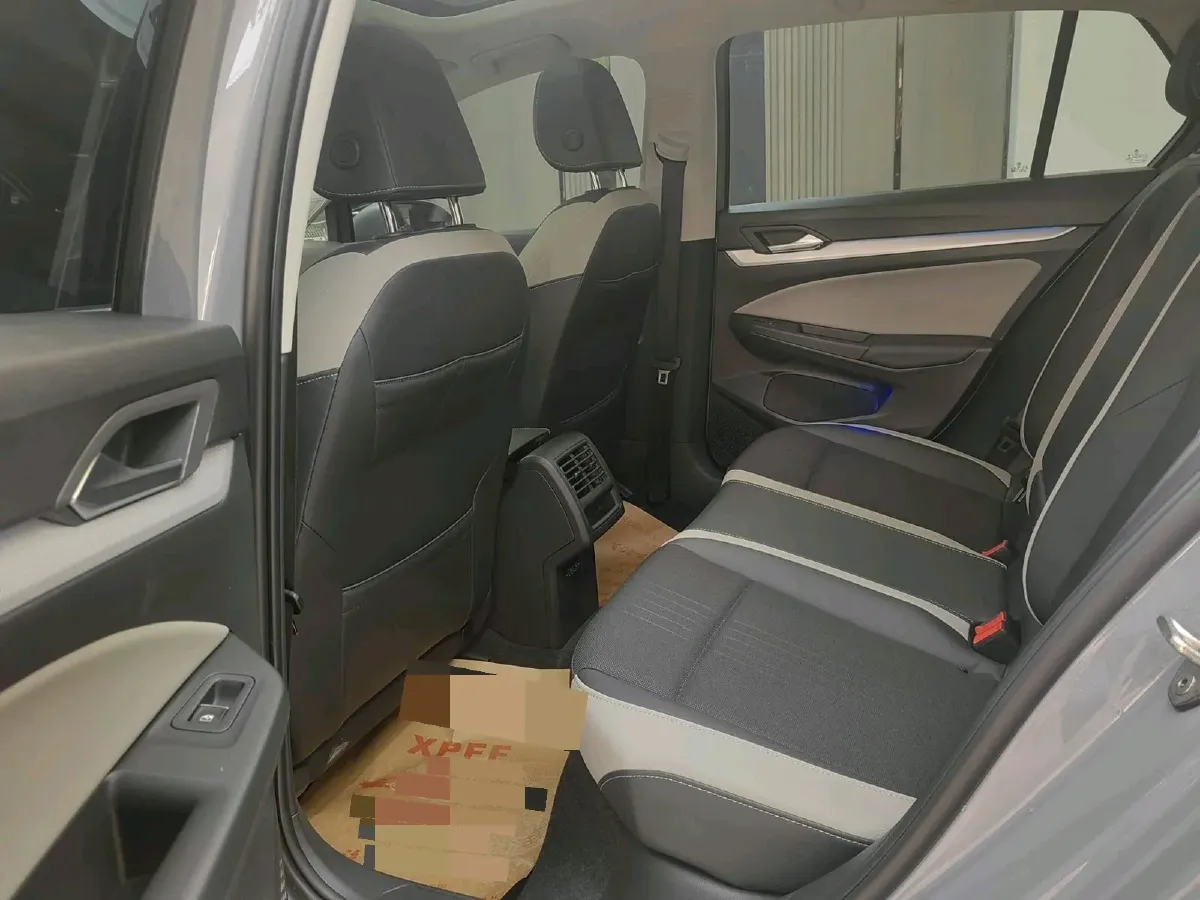 2021 Volkswagen Golf 1.4T 150HP L4 7DCT,autocango,china used car exporter,china ev exporter,chinese used car exporter,chinese used ev exporter