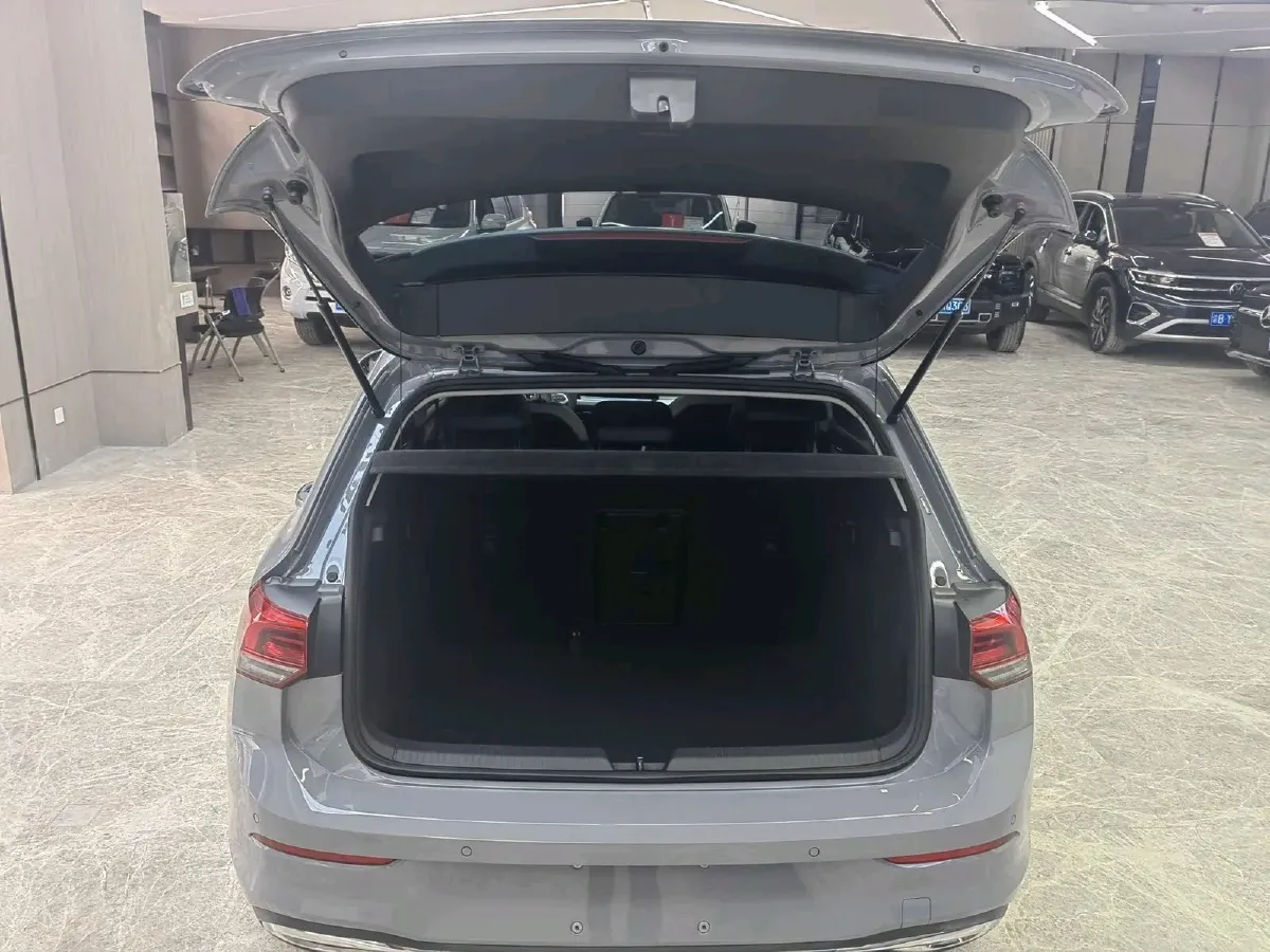 2021 Volkswagen Golf 1.4T 150HP L4 7DCT,autocango,china used car exporter,china ev exporter,chinese used car exporter,chinese used ev exporter