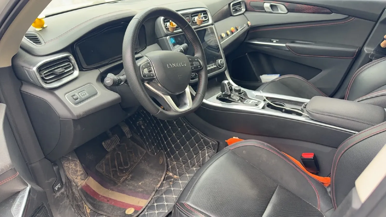 2019 LYNK&CO 01 2.0T 190HP L4 7DCT,autocango,china used car exporter,china ev exporter,chinese used car exporter,chinese used ev exporter