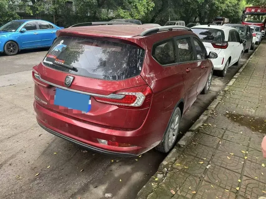 2017 BaoJun 310W 1.5L 112HP L4 6MT,autocango,china used car exporter,china ev exporter,chinese used car exporter,chinese used ev exporter