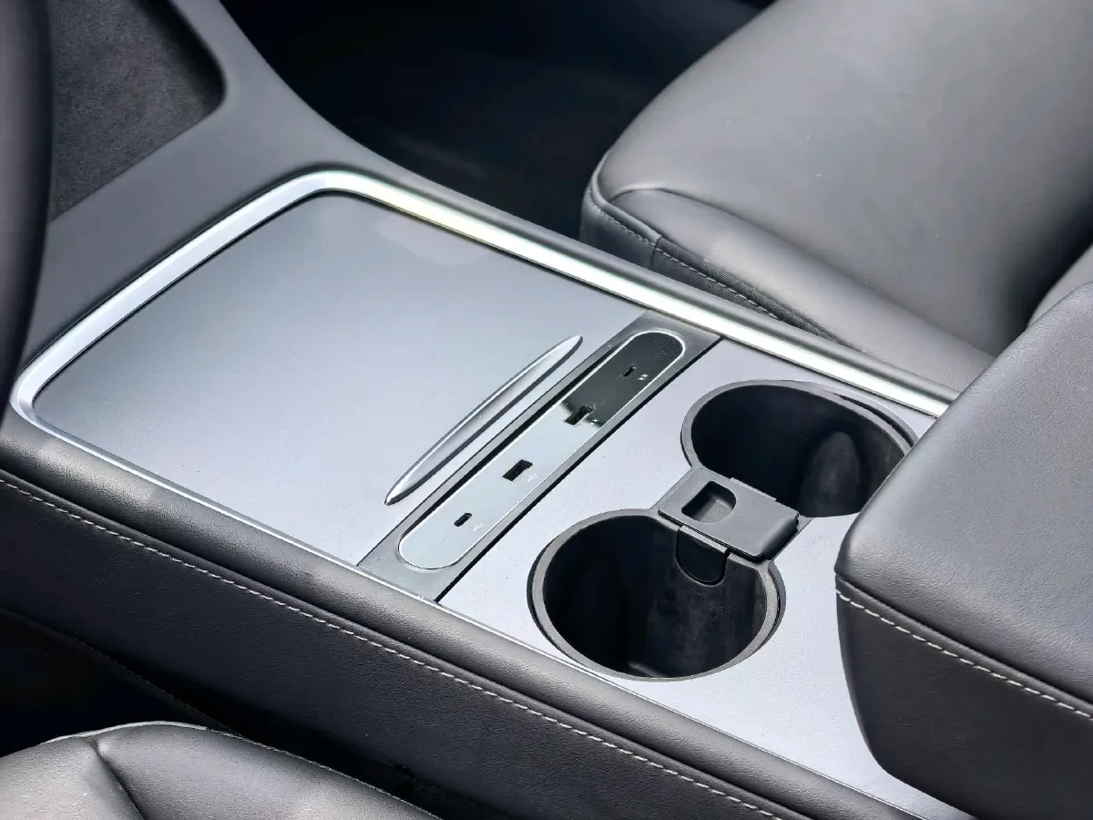 2020 Tesla Model 3 BEV 55KWH,autocango,china used car exporter,china ev exporter,chinese used car exporter,chinese used ev exporter