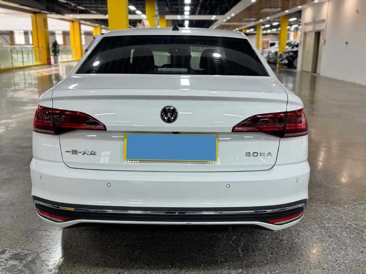 2023 Volkswagen Bora 1.5L 113HP L4 6AT,autocango,china used car exporter,china ev exporter,chinese used car exporter,chinese used ev exporter