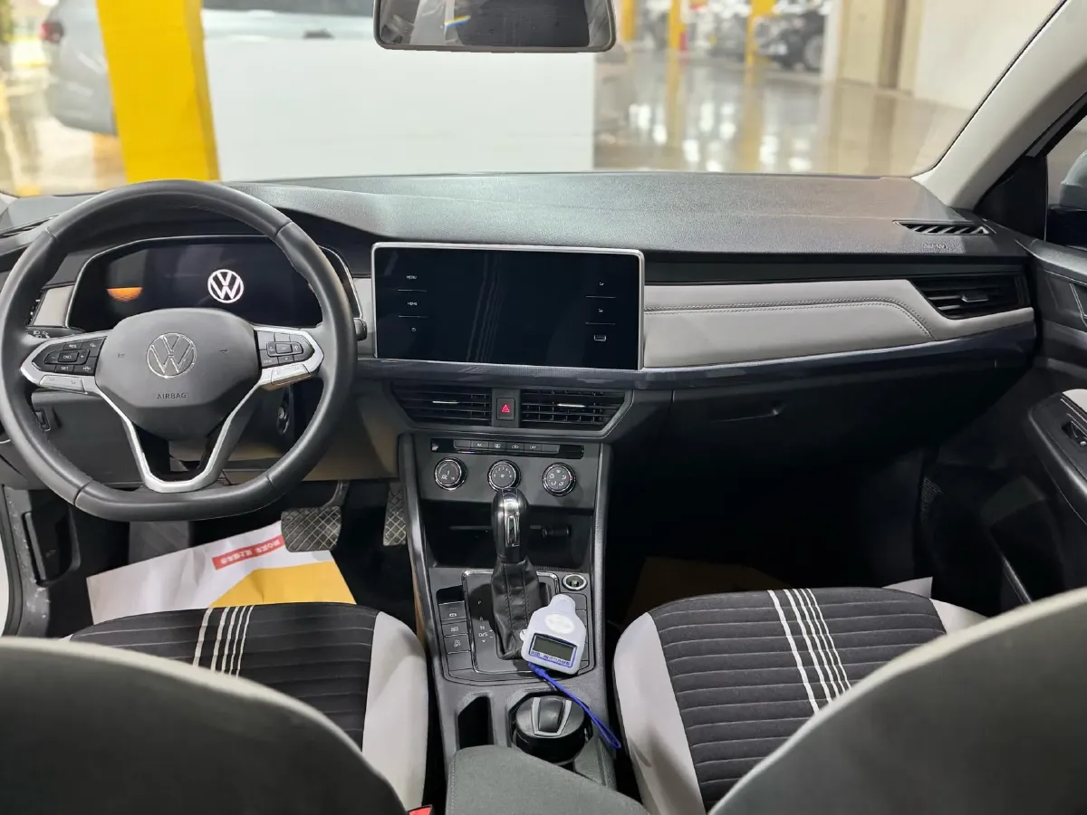 2023 Volkswagen Bora 1.5L 113HP L4 6AT,autocango,china used car exporter,china ev exporter,chinese used car exporter,chinese used ev exporter