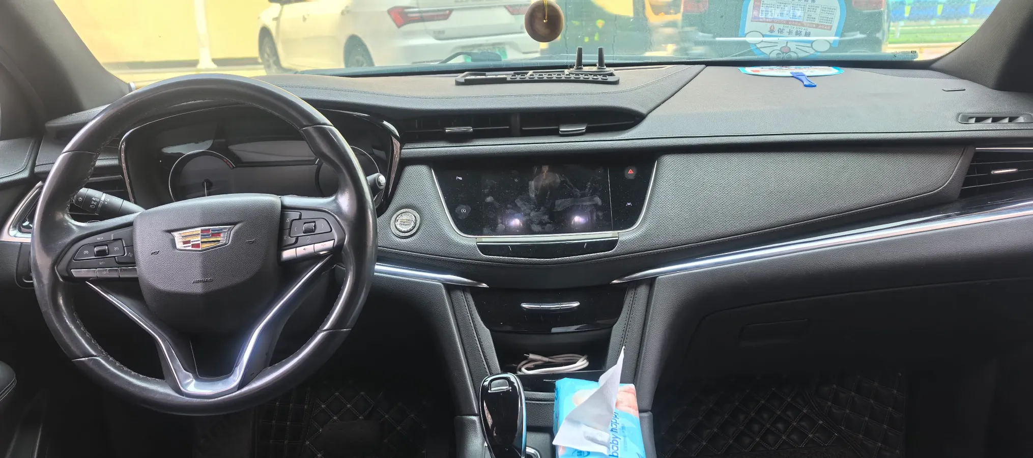 2021 Cadillac XT6 2.0T 237HP L4 9AT,autocango,china used car exporter,china ev exporter,chinese used car exporter,chinese used ev exporter