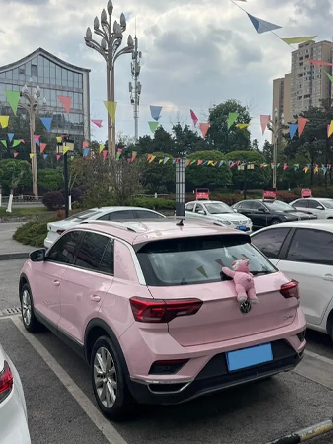 2020 Volkswagen T-Roc 1.4T 131HP L4 7DCT,autocango,china used car exporter,china ev exporter,chinese used car exporter,chinese used ev exporter