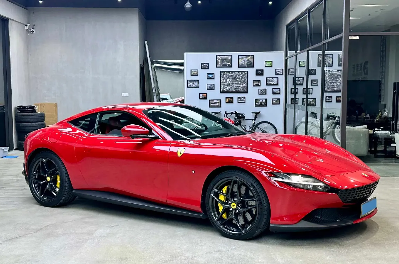 2020 Ferrari Roma 3.9T 620HP V8 8DCT,autocango,china used car exporter,china ev exporter,chinese used car exporter,chinese used ev exporter
