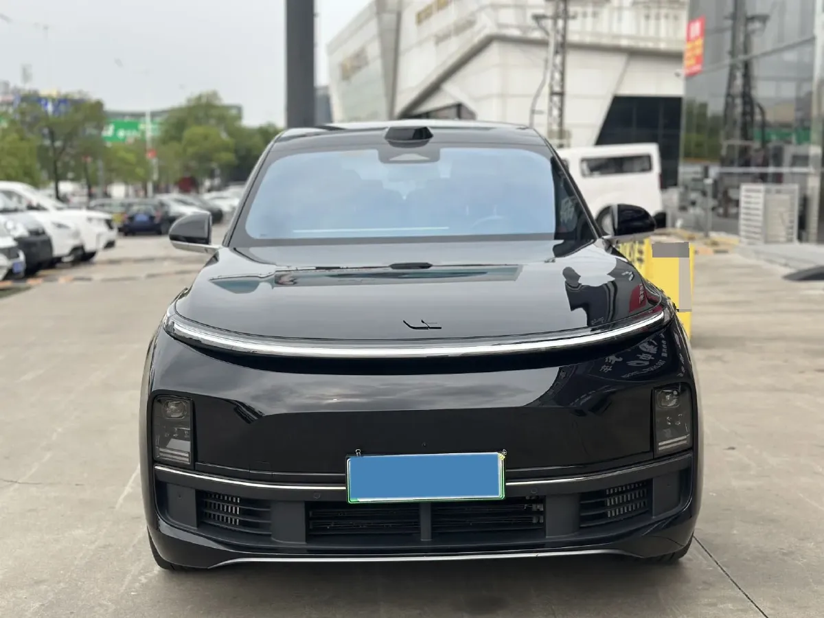 2024 Li L9 Range Extended 154HP REEV 52.3KWH,autocango,china used car exporter,china ev exporter,chinese used car exporter,chinese used ev exporter