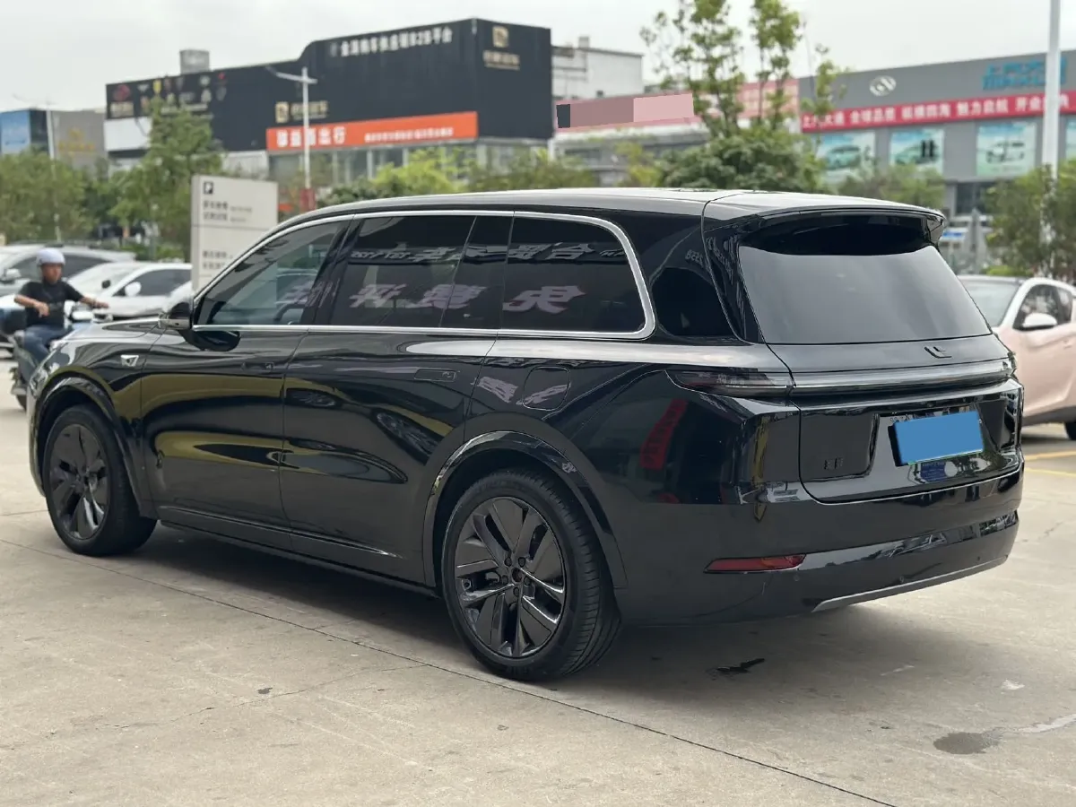 2024 Li L9 Range Extended 154HP REEV 52.3KWH,autocango,china used car exporter,china ev exporter,chinese used car exporter,chinese used ev exporter