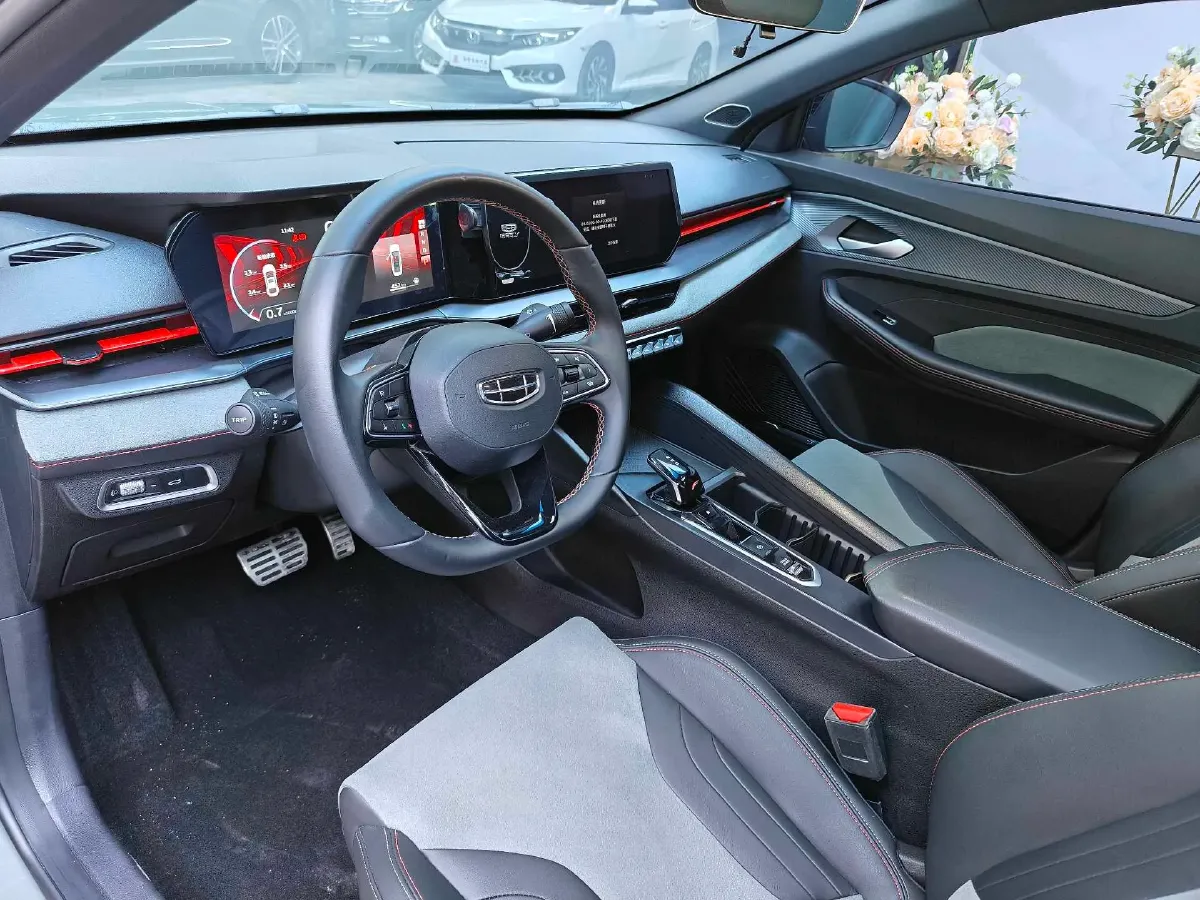 2022 Geely Binray 1.5T 181HP L4 7DCT,autocango,china used car exporter,china ev exporter,chinese used car exporter,chinese used ev exporter