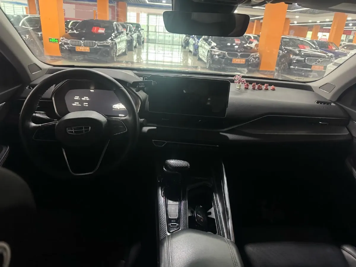 2021 Geely Preface 2.0T 190HP L4 7DCT,autocango,china used car exporter,china ev exporter,chinese used car exporter,chinese used ev exporter