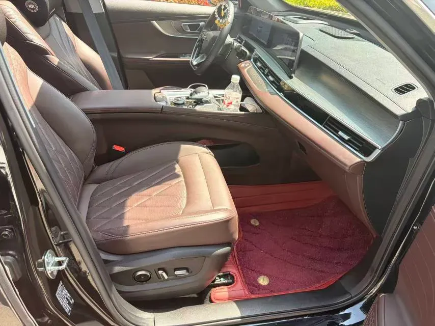 2022 Chery Tiggo 8 PRO 1.6T 197HP L4 7DCT,autocango,china used car exporter,china ev exporter,chinese used car exporter,chinese used ev exporter