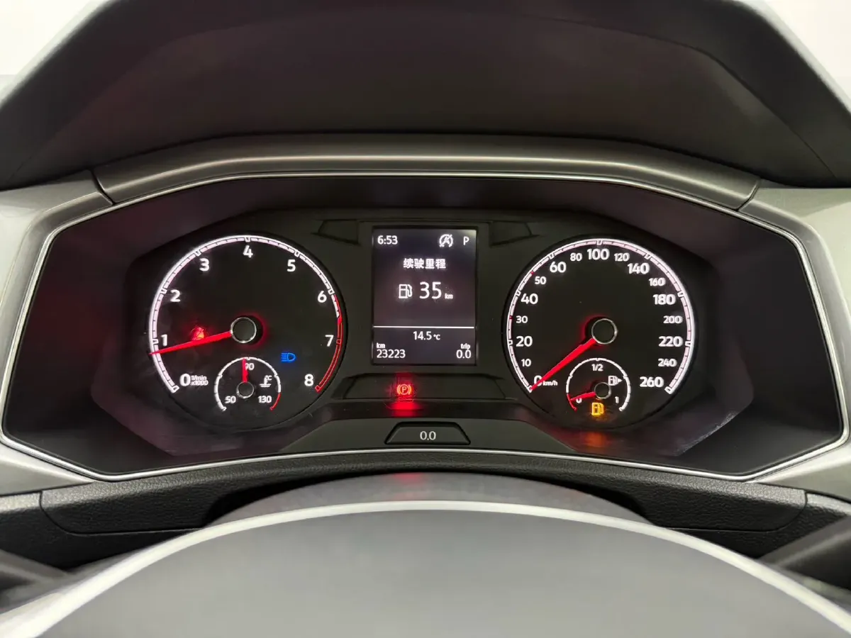 2021 Volkswagen T-Roc 1.4T 150HP L4 7DCT,autocango,china used car exporter,china ev exporter,chinese used car exporter,chinese used ev exporter