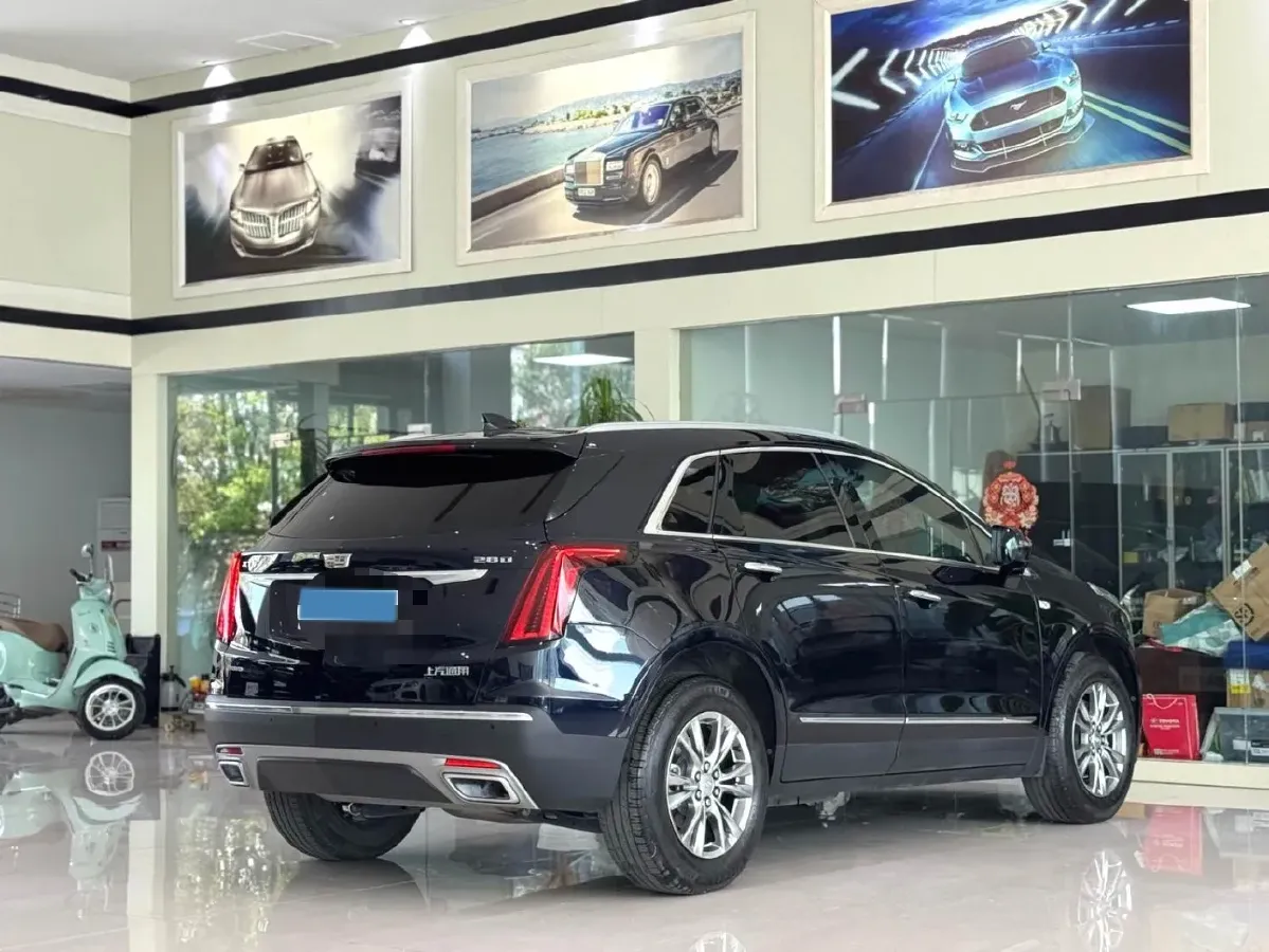2021 Cadillac XT5 2.0T 237HP L4 9AT,autocango,china used car exporter,china ev exporter,chinese used car exporter,chinese used ev exporter