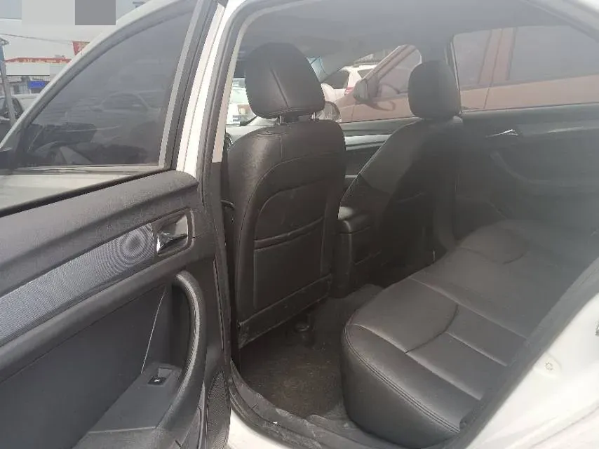 2018 Roewe 360 1.5L 116HP L4 4AT,autocango,china used car exporter,china ev exporter,chinese used car exporter,chinese used ev exporter