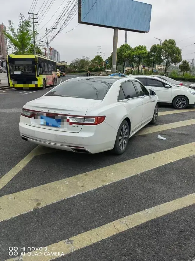 2018 Lincoln Continental 2.0T 261HP L4 6AT,autocango,china used car exporter,china ev exporter,chinese used car exporter,chinese used ev exporter