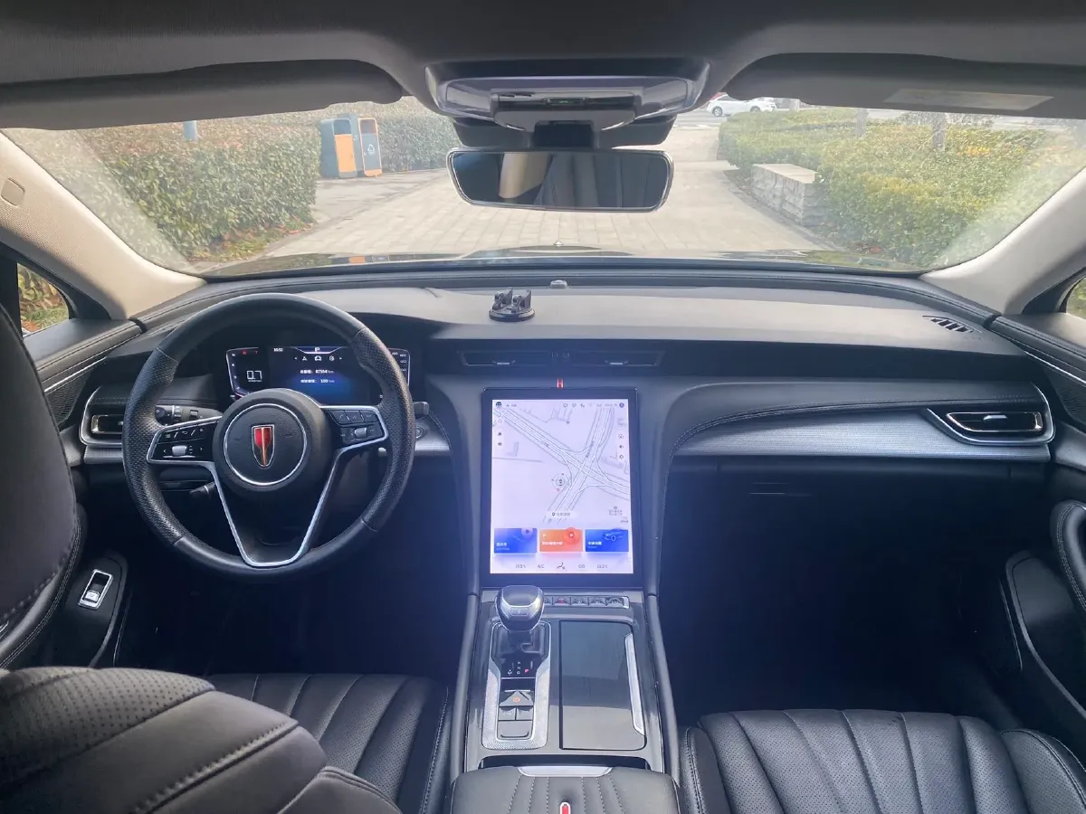 2023 HongQi H5 1.5T 169HP L4 7DCT,autocango,china used car exporter,china ev exporter,chinese used car exporter,chinese used ev exporter