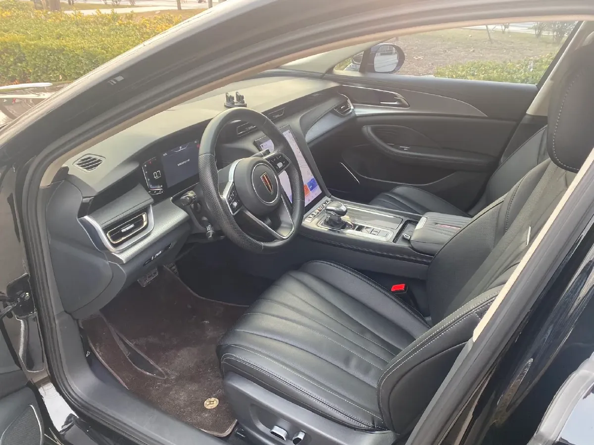 2023 HongQi H5 1.5T 169HP L4 7DCT,autocango,china used car exporter,china ev exporter,chinese used car exporter,chinese used ev exporter