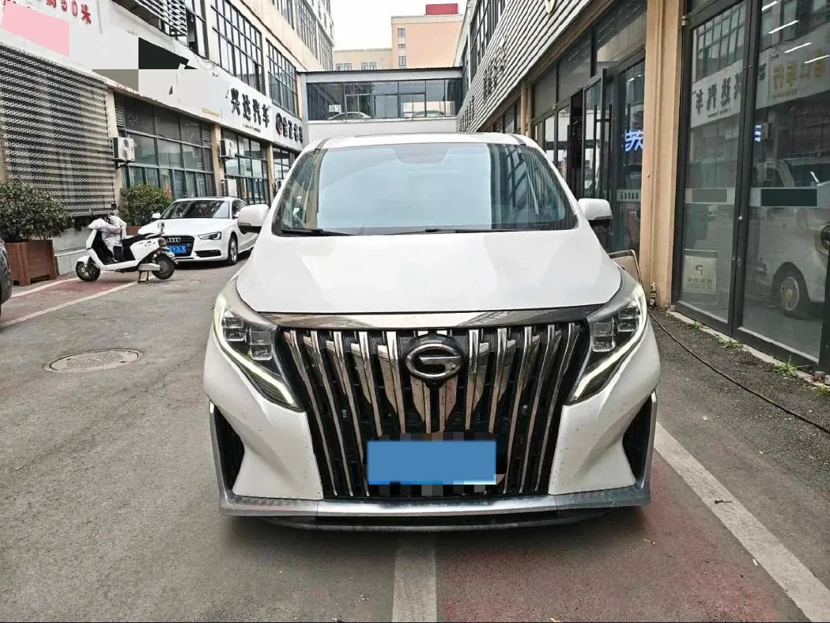 2021 GAC Trumpchi M8 2.0T 252HP L4 8AT,autocango,china used car exporter,china ev exporter,chinese used car exporter,chinese used ev exporter