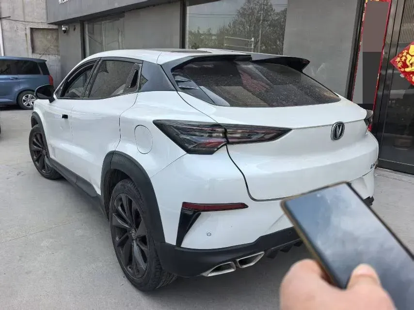 2020 ChangAn UNI-T 1.5T 180HP L4 7DCT,autocango,china used car exporter,china ev exporter,chinese used car exporter,chinese used ev exporter