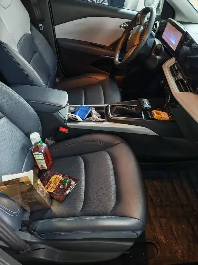 2023 Chevrolet Monza 1.5L 113HP L4 6DCT,autocango,china used car exporter,china ev exporter,chinese used car exporter,chinese used ev exporter