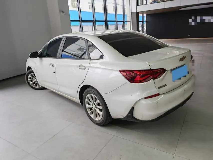2023 Chevrolet Monza 1.5L 113HP L4 6DCT,autocango,china used car exporter,china ev exporter,chinese used car exporter,chinese used ev exporter