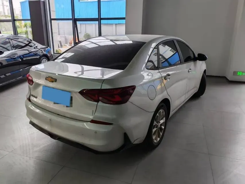 2023 Chevrolet Monza 1.5L 113HP L4 6DCT,autocango,china used car exporter,china ev exporter,chinese used car exporter,chinese used ev exporter
