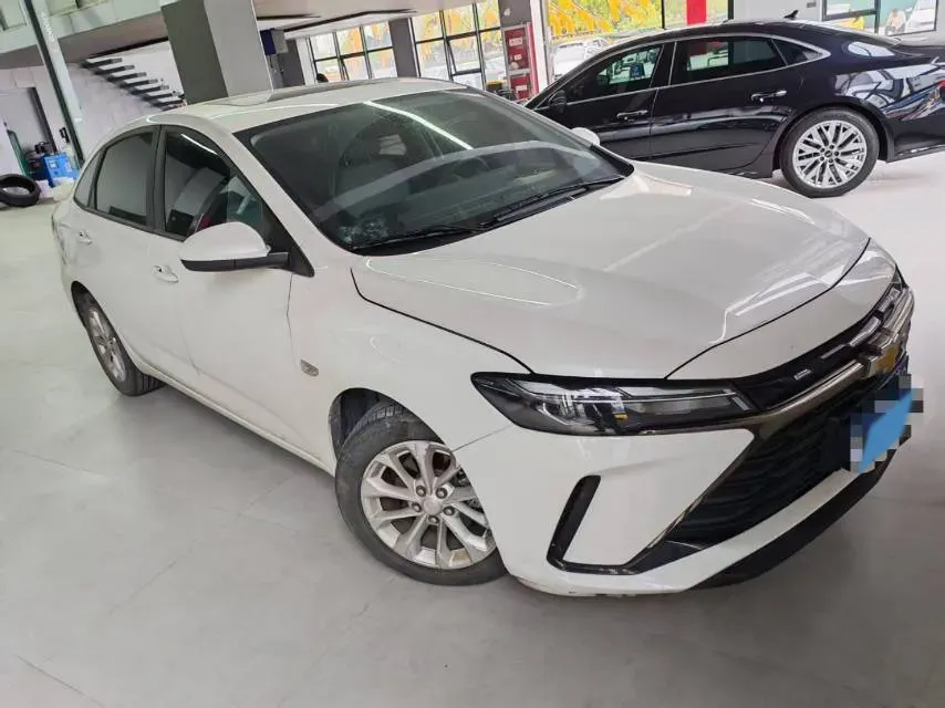 2023 Chevrolet Monza 1.5L 113HP L4 6DCT,autocango,china used car exporter,china ev exporter,chinese used car exporter,chinese used ev exporter