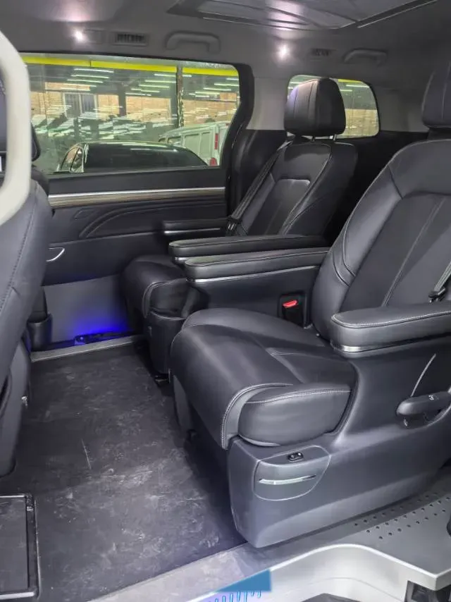 2023 GAC Trumpchi M8 2.0T 252HP L4 8AT,autocango,china used car exporter,china ev exporter,chinese used car exporter,chinese used ev exporter