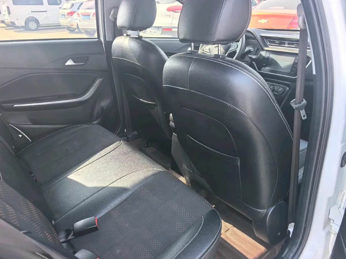 2020 Hyundai Reina 1.4L 95HP L4 5MT,autocango,china used car exporter,china ev exporter,chinese used car exporter,chinese used ev exporter