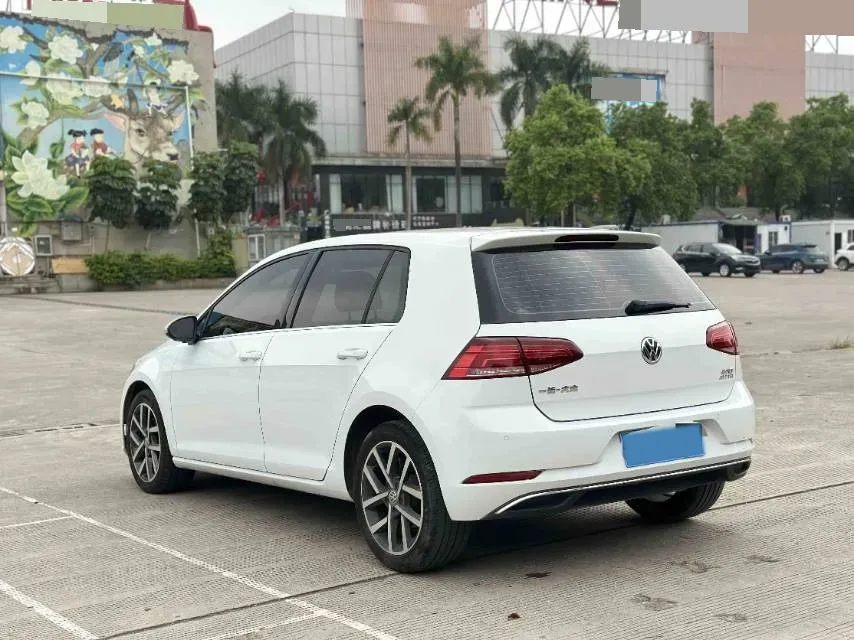 2020 Volkswagen Golf 1.2T 116HP L4 7DCT,autocango,china used car exporter,china ev exporter,chinese used car exporter,chinese used ev exporter