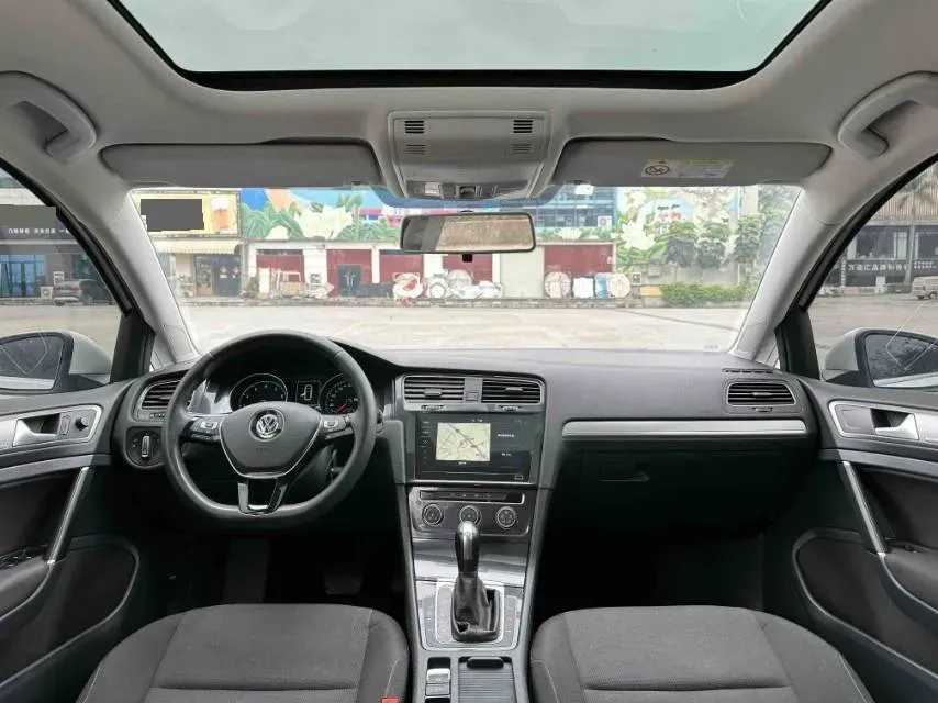 2020 Volkswagen Golf 1.2T 116HP L4 7DCT,autocango,china used car exporter,china ev exporter,chinese used car exporter,chinese used ev exporter