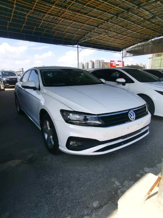 2019 Volkswagen T-Cross 1.4T 150HP L4 7DCT,autocango,china used car exporter,china ev exporter,chinese used car exporter,chinese used ev exporter