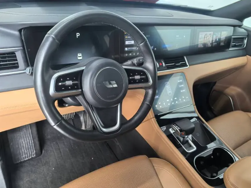 2021 Li ONE Range Extended 131HP REEV 40.5KWH,autocango,china used car exporter,china ev exporter,chinese used car exporter,chinese used ev exporter