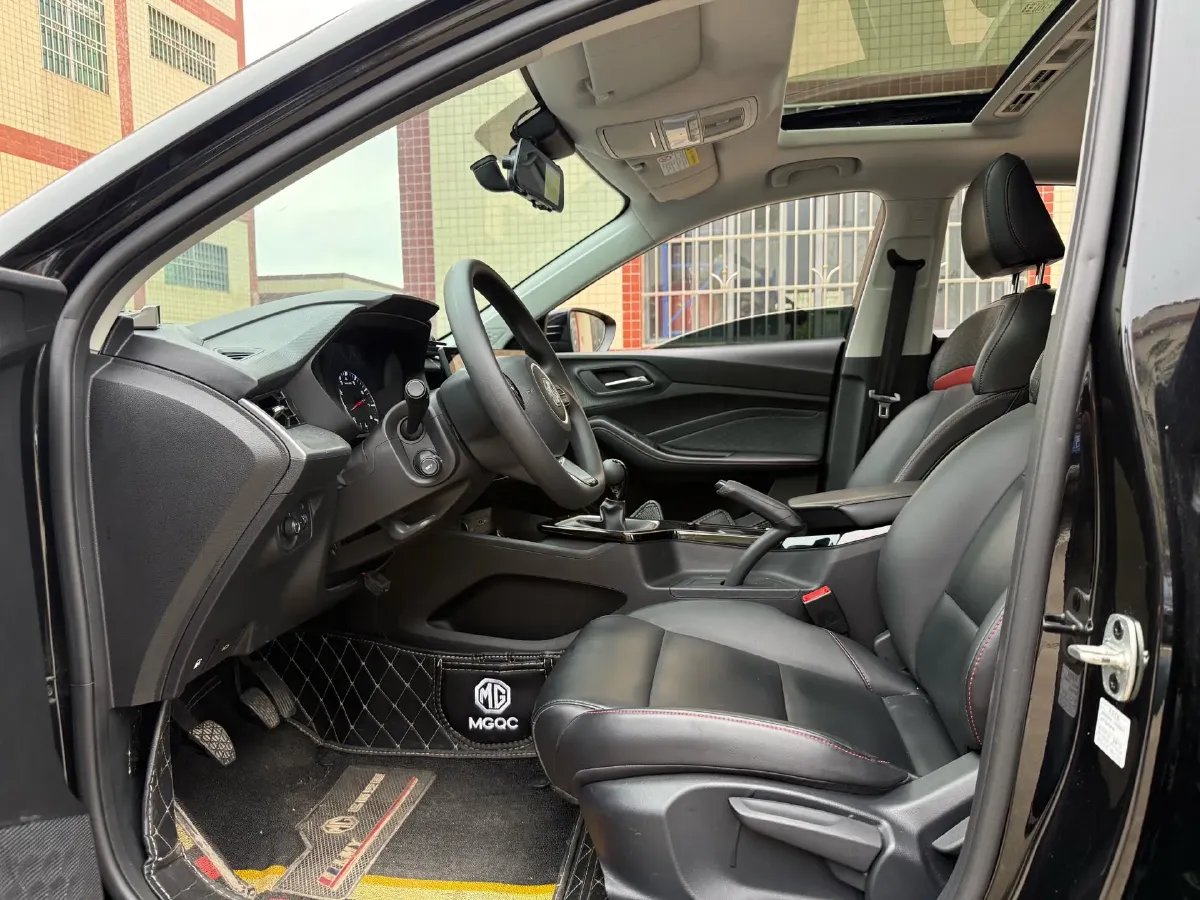 2021 MG 5 1.5L 120HP L4 5MT,autocango,china used car exporter,china ev exporter,chinese used car exporter,chinese used ev exporter