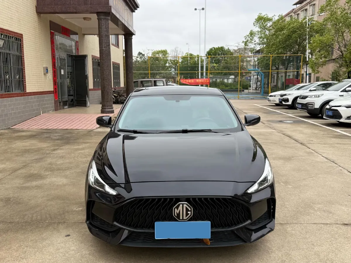 2021 MG 5 1.5L 120HP L4 5MT,autocango,china used car exporter,china ev exporter,chinese used car exporter,chinese used ev exporter