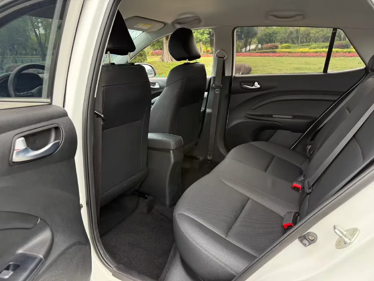 2021 Kia KX1 1.4L 100HP L4 6AT,autocango,china used car exporter,china ev exporter,chinese used car exporter,chinese used ev exporter