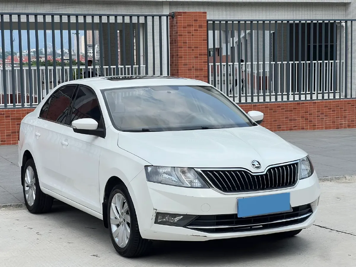 2018 Skoda Rapid 1.6L 110HP L4 6AT,autocango,china used car exporter,china ev exporter,chinese used car exporter,chinese used ev exporter
