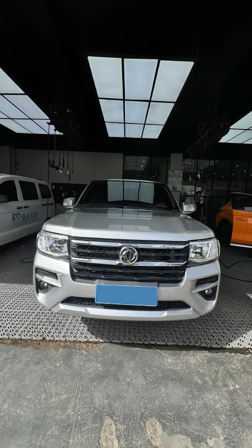 2023 Dongfeng RuiQi 2.4L 158HP L4 5MT,autocango,china used car exporter,china ev exporter,chinese used car exporter,chinese used ev exporter