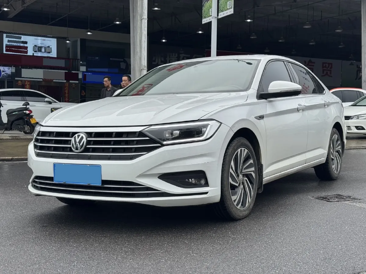 2022 Volkswagen Sagitar 1.2T 116HP L4 7DCT,autocango,china used car exporter,china ev exporter,chinese used car exporter,chinese used ev exporter